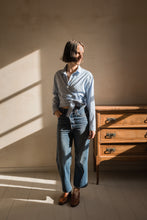 Load image into Gallery viewer, Chemise cache-coeur asymétrique Hortense
