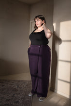 Load image into Gallery viewer, Pantalon tailleur portefeuille Hugo
