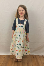 Load image into Gallery viewer, Child's Cookie Apron, Full pattern - PDF
