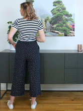 Load image into Gallery viewer, Tyra trousers PDF Pattern
