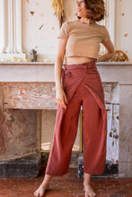 Load image into Gallery viewer, Phen, Pantalon croisé à nouer

