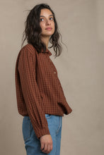 Load image into Gallery viewer, Chemise croisée Jane
