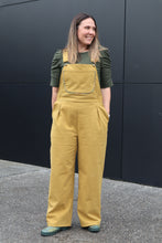 Load image into Gallery viewer, Lilli Pilli Overalls
