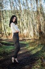 Load image into Gallery viewer, Lazo Trousers PDF
