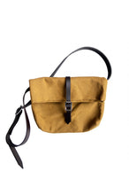 Load image into Gallery viewer, FIELD BELT Bag *less than 1m
