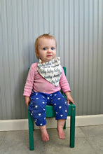 Load image into Gallery viewer, Baby Bandana Bib Sewing Pattern
