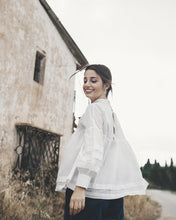 Load image into Gallery viewer, Blouse Coeli
