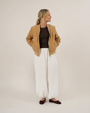 Load image into Gallery viewer, Bubble Pants Sewing Pattern
