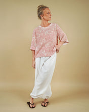 Load image into Gallery viewer, Bubble Pants Sewing Pattern
