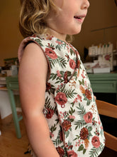 Load image into Gallery viewer, Deer Kimono Top Pattern
