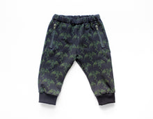 Load image into Gallery viewer, Dragon Zipper Pocket Pants Pattern
