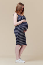 Load image into Gallery viewer, Givre Maternity Dress + T-shirt Pattern
