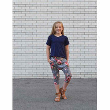 Load image into Gallery viewer, Grunge Raglan T-Shirt Pattern
