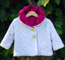 Load image into Gallery viewer, Hearts Hooded Reversible Jacket Pattern
