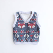 Load image into Gallery viewer, Nordic Fox Vest Pattern
