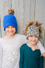 Load image into Gallery viewer, Ponytail Beanie Sewing Pattern

