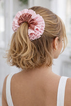 Load image into Gallery viewer, Rüschen Scrunchie Schnittmuster
