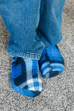 Load image into Gallery viewer, Child Slipper Sewing Pattern
