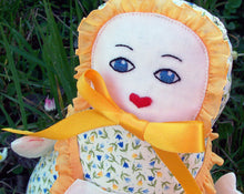 Load image into Gallery viewer, Sweetheart Plush Doll Pattern
