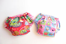 Load image into Gallery viewer, Tulips Diaper Cover Pattern
