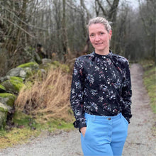 Load image into Gallery viewer, Sille Shirt Sewing Pattern Wardrobe By Me
